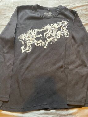 Fox Black Long Sleeve Thermal with White Skull Graphic